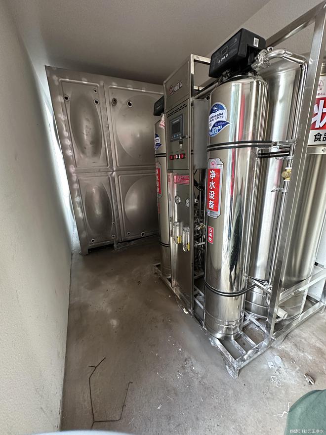 凯发旗舰厅养猪场水处理设备选择（增产降本的反渗透净水设备）