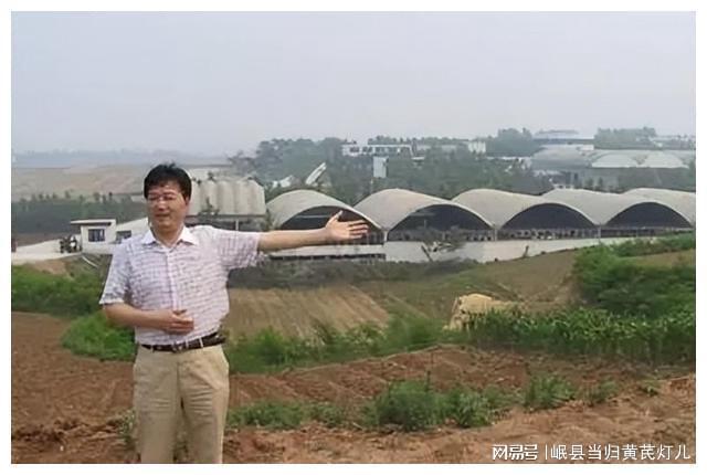 弟弟彩礼借款助兄养猪哥哥致富2000亿弟弟仍甘守平凡(图18)