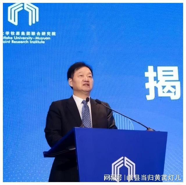 弟弟彩礼借款助兄养猪哥哥致富2000亿弟弟仍甘守平凡(图14)