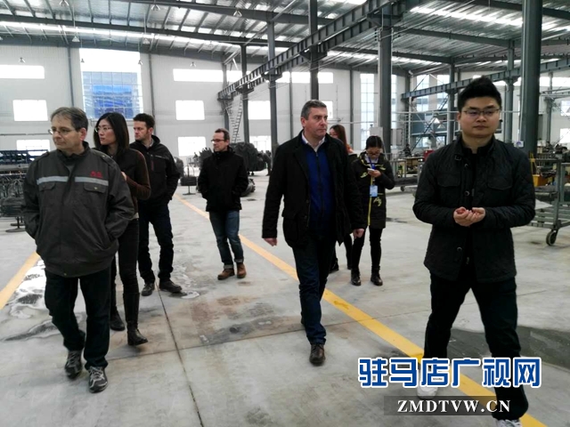 金凤牧业搭上国际快车畜牧设备远销德荷西(图1)