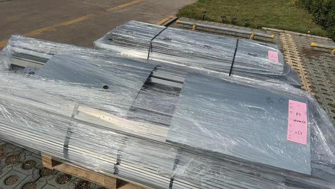 诸城蛋鸡设备走向国际！(图1)