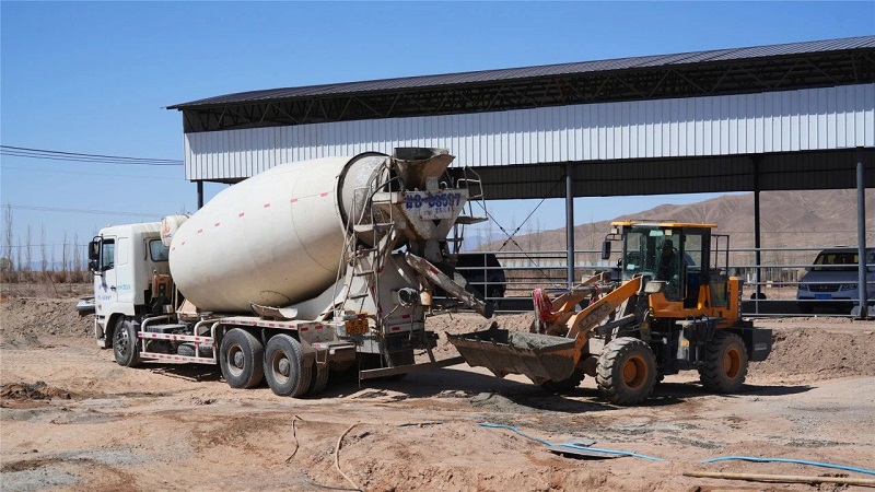 凯发旗舰厅肃南：建设标准化养殖小区推进草原畜牧业转型发展(图3)