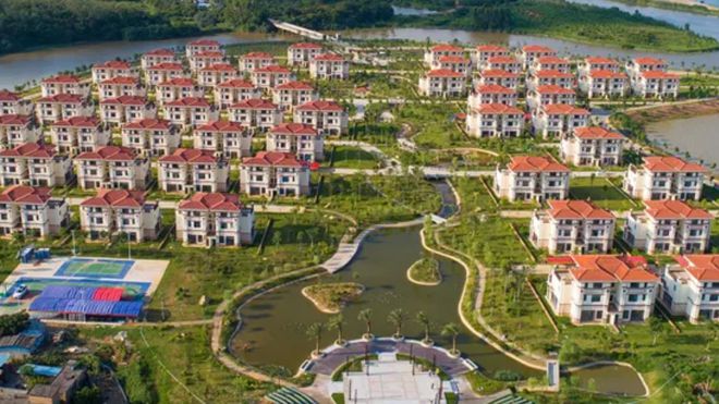 ag凯发回顾广东小伙考上北大全村人为他凑路费38年后每户获赠别墅(图11)