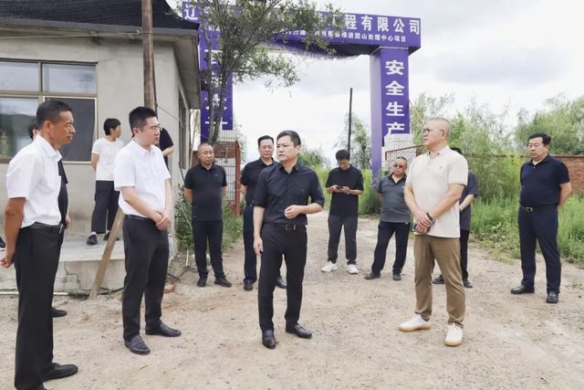 凯发旗舰厅徐海龙调研畜禽粪污资源化利用项目建设情况(图3)