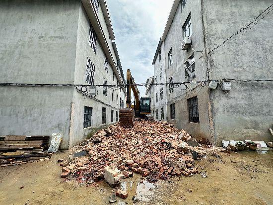 玉溪市红塔区：突出党建引领示范带动打造省级“千万工程”示范村(图3)