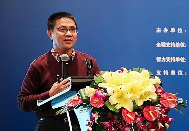 凯发国际广东农村娃考上北大全村为其凑路费38年后每家获赠一栋别墅(图11)