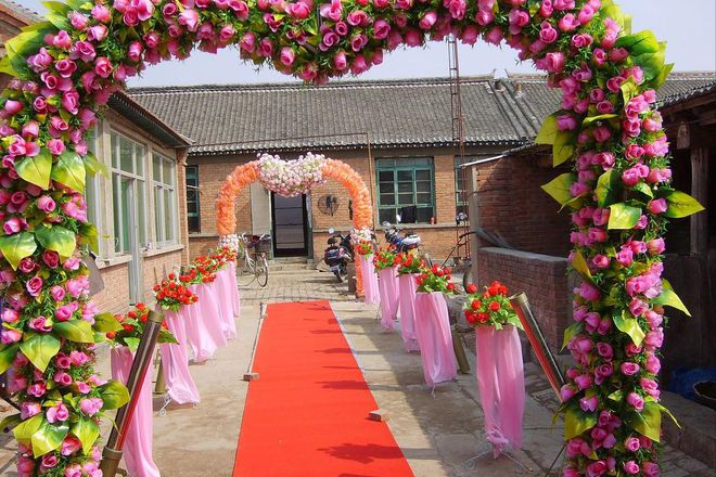 河北小伙跑俄罗斯养猪8年时间成“养猪大王”娶00后大俄美女(图17)