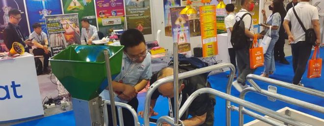 创新赢未来创效助发展----访山东双龙机械设备有限公司刘荣辉经理(图2)