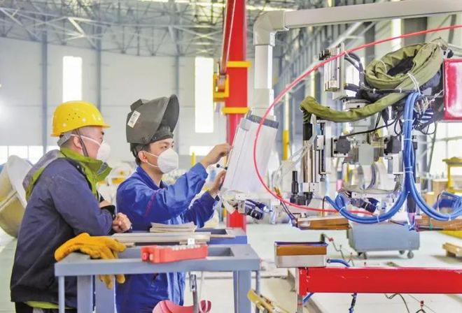 科技攀“高”“新”潮澎湃(图1)