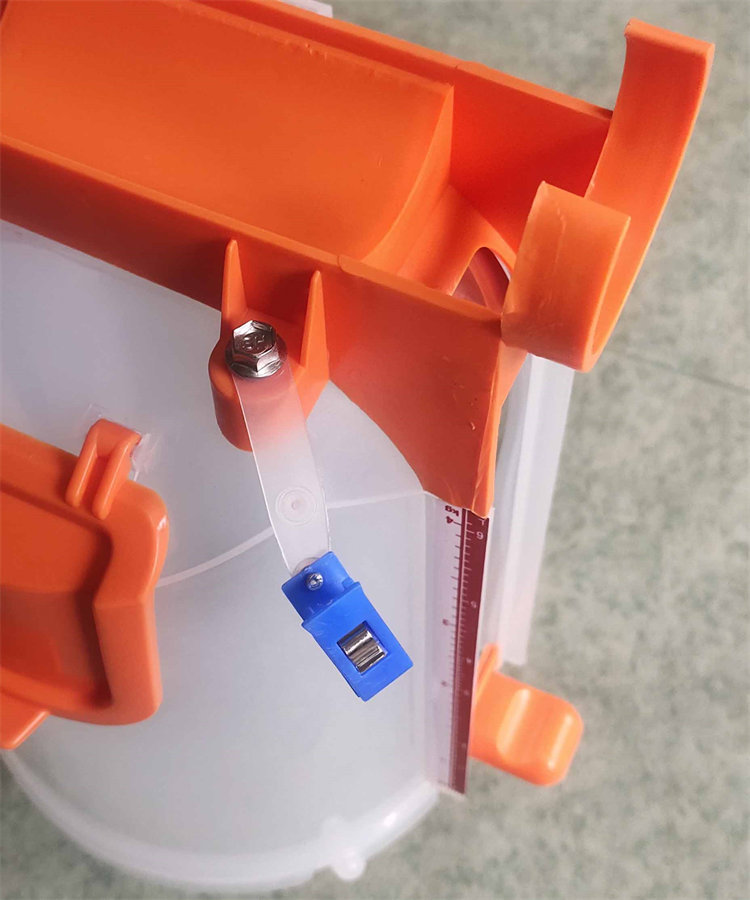 猪用自动凯发旗舰厅化养猪设备生产厂家-牧鑫养殖设备厂家定制(图2)