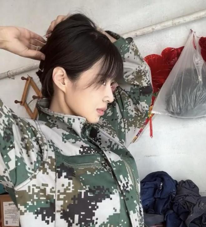 上海空姐辞职回家养猪父亲被气到离家出走养猪场如今怎样了？(图9)