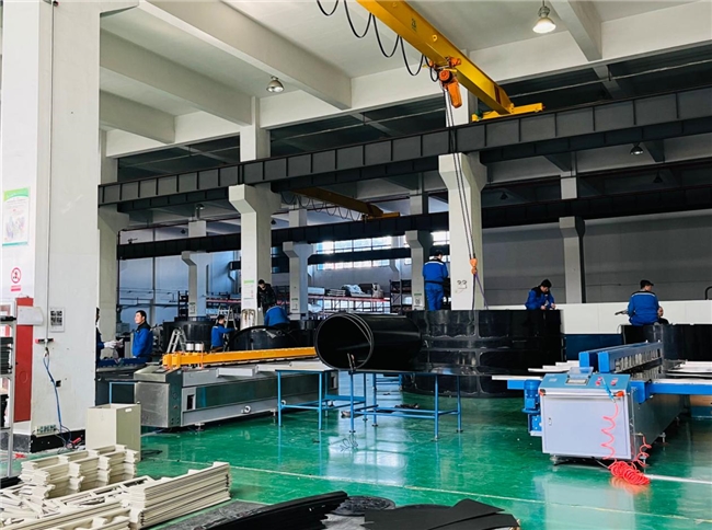 全面解析：现代化饲料喂养设备的种类与应用(图2)