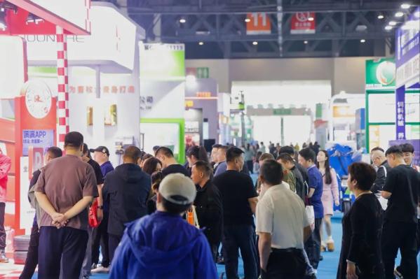 “数字猪·无人场”亮相李曼大会：数影科技引领畜牧新趋势