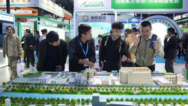 “数字猪·无人场”亮相李曼大会：数影科技引领畜牧新趋势(图4)