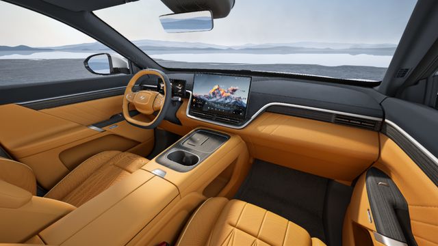 同步推出纯电、增程两种车型eπ008能否成为新能源大五座SUV的新选择？(图2)