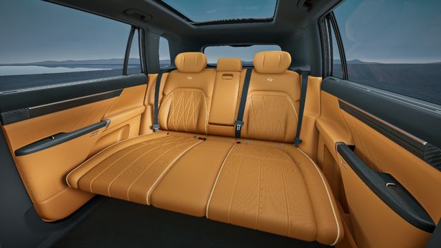 同步推出纯电、增程两种车型eπ008能否成为新能源大五座SUV的新选择？(图4)