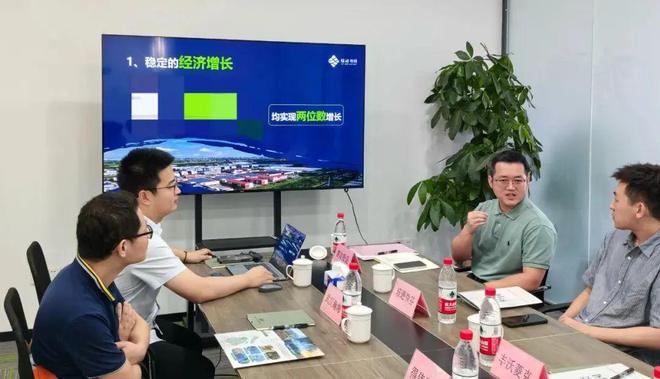 凯发国际“新朋友”安心来“老朋友”放心留！他是招商路上的“好