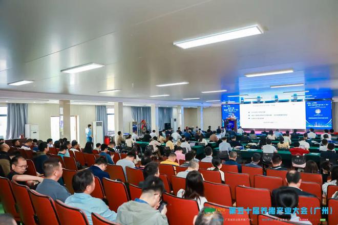 南方将成为中国种猪大本营！西南散户退出比例达40%-70%家庭农场还有机会？凯发