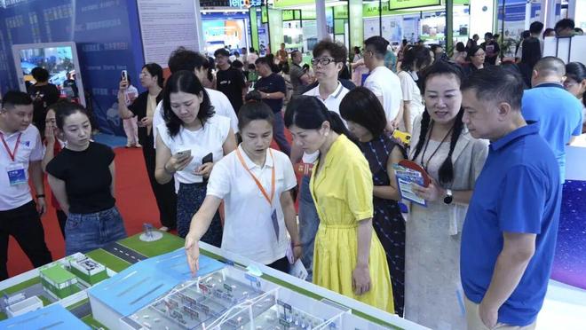 凯发国际深圳数影科技携“FPF未来猪场”智能养殖解决方案亮相AGIC展会(图6)