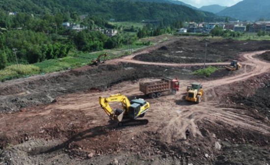 雅安雨城建高端饲料枢纽打造百万生猪“口粮”基地(图3)