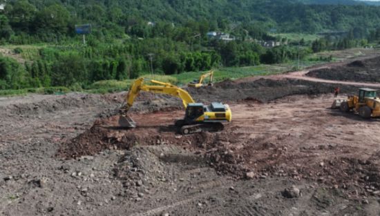 雅安雨城建高端饲料枢纽打造百万生猪“口粮”基地(图2)