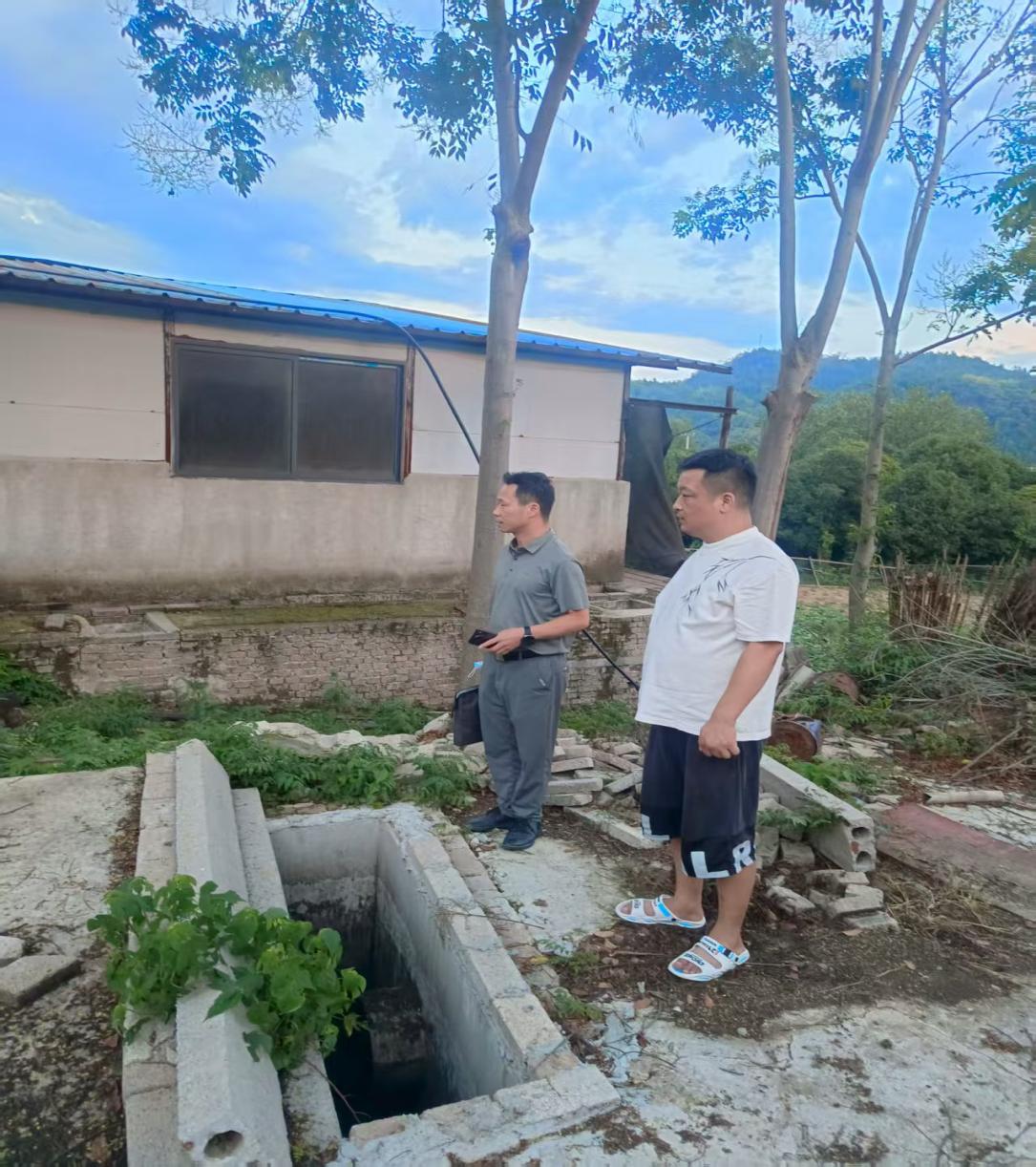 通城县审计局：关注养猪设施助力民生发展ag凯发