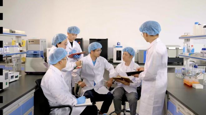 真牛！扬翔杜洛克种公猪拔得头筹！(图4)