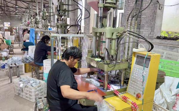 谭店乡：产业奔涌势如虹乡村振兴绘新卷(图4)