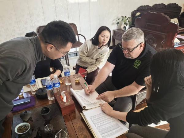 谭店乡：产业奔涌势如虹乡村振兴绘新卷(图2)