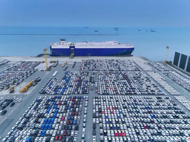 ag凯发经济学家王德培：中国老百姓是不容易的已进入急剧大洗牌阶段！(图16)