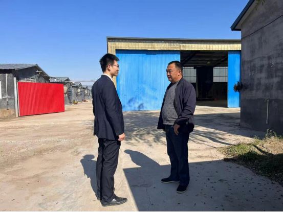 助力养殖户念好“致富经”