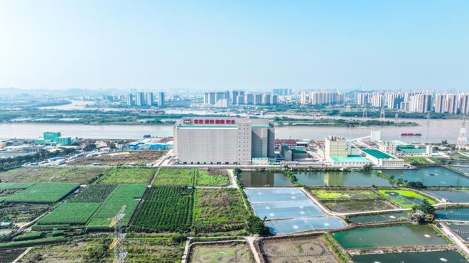 料比低至25：1+节粮10%！中小养殖户靠扬翔这套“数智工具”每头猪多赚100多元(图3)