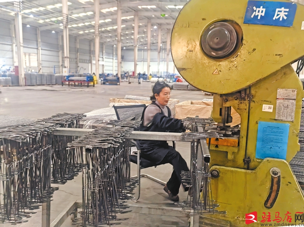 开足马力忙生产