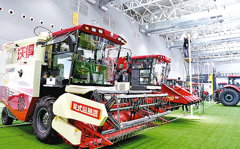 中原粮仓农机潮涌——全国农机展何以5年扎根驻马店(图2)