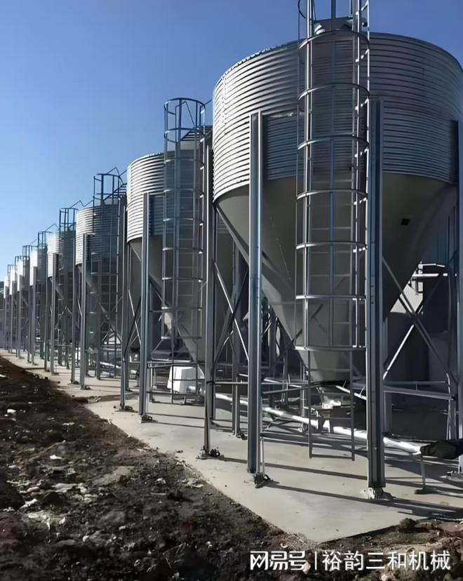 养殖设备料塔厂家实力盘点：从技术到服务的全维度解析凯发旗舰厅(图2)