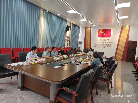 柳州市委副书记索申敬到广西实隆农牧集团调研(图2)